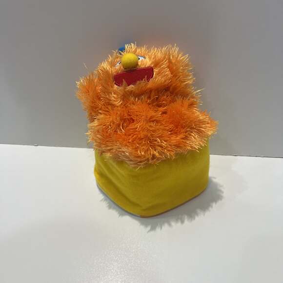 Ms. Rachel Peek-A-Boo! Plush Take-Along Toy - Picture 4 of 4